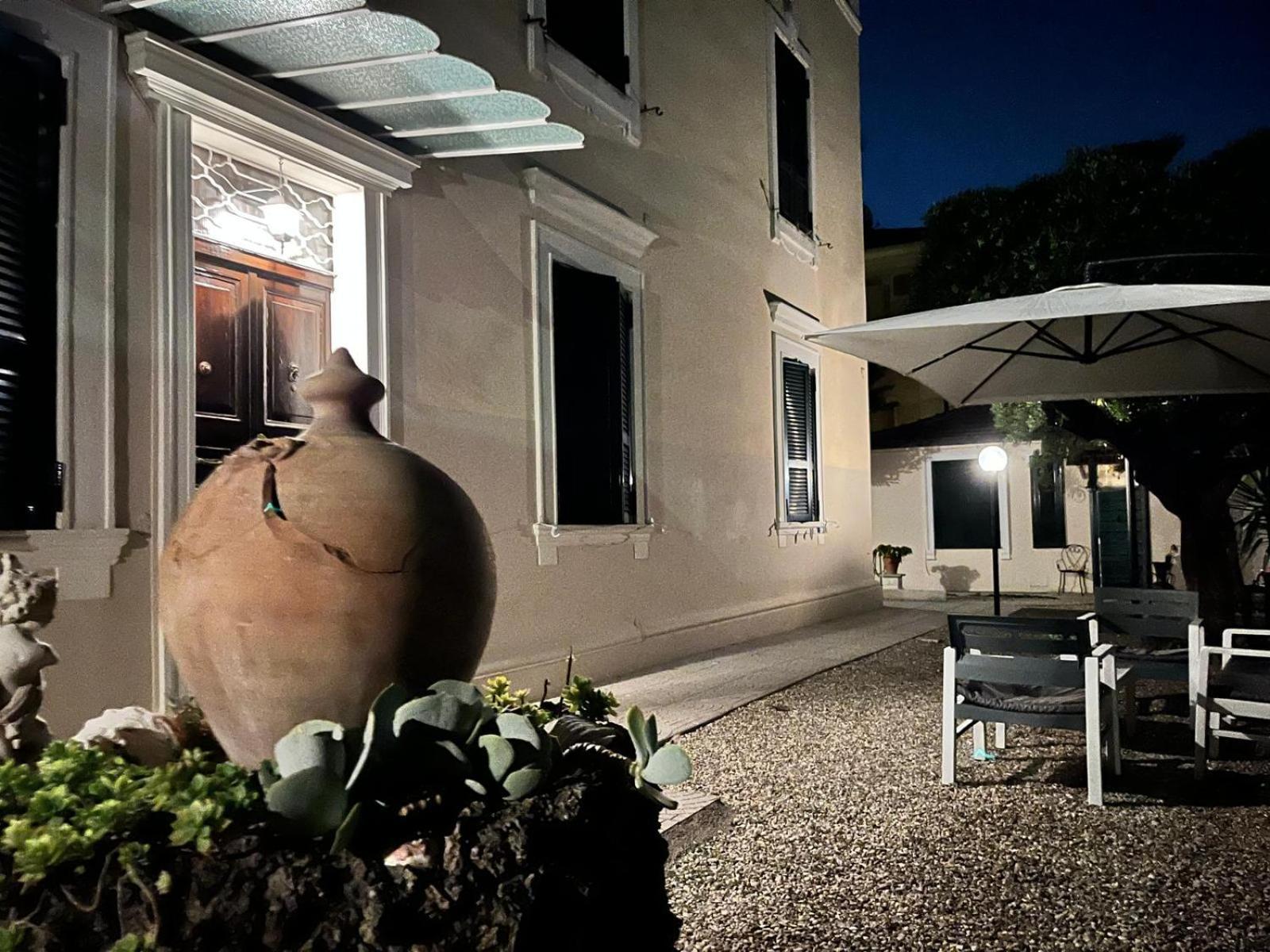Holiday Garden House Roma Bagian luar foto