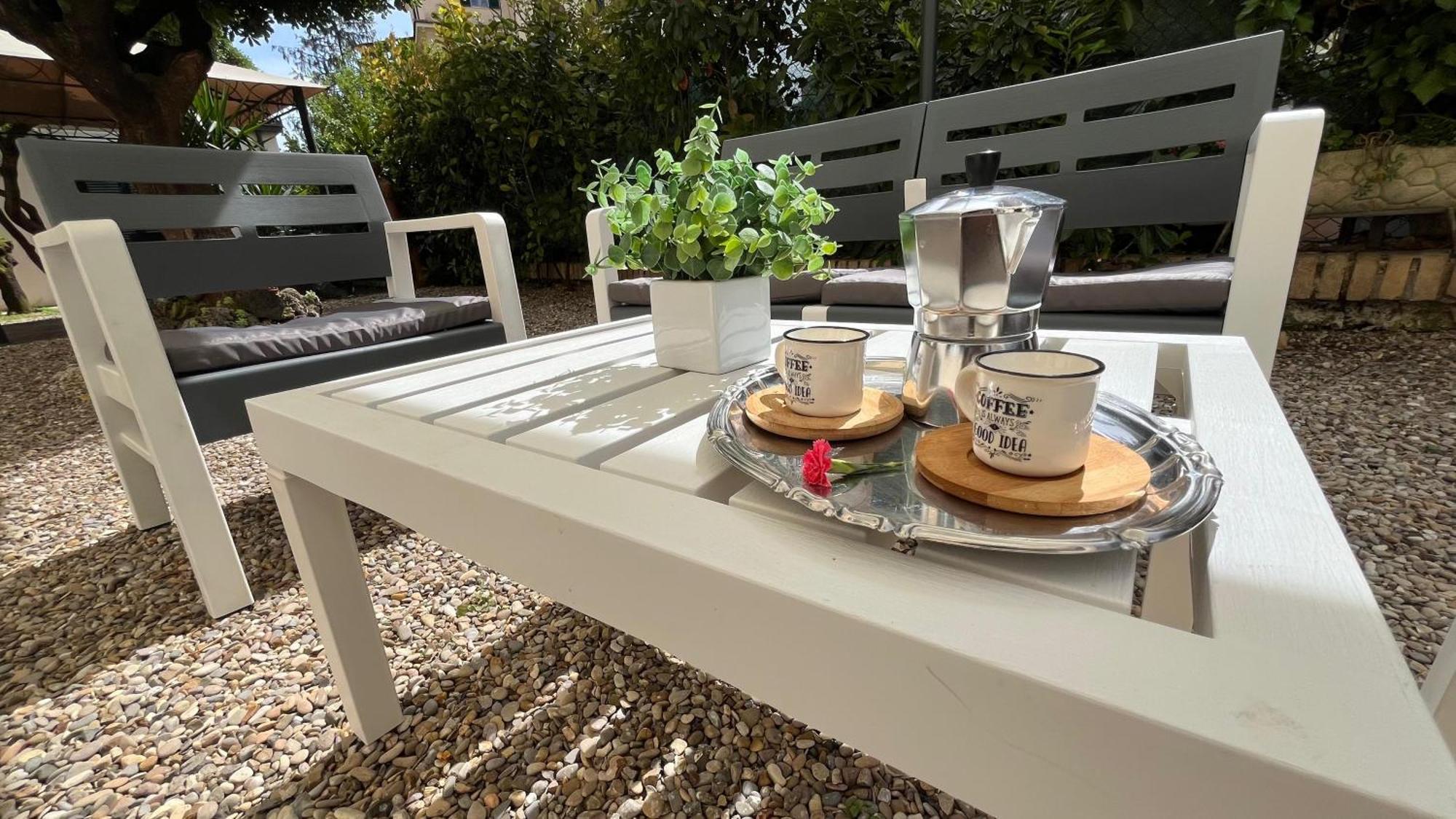 Holiday Garden House Roma Bagian luar foto